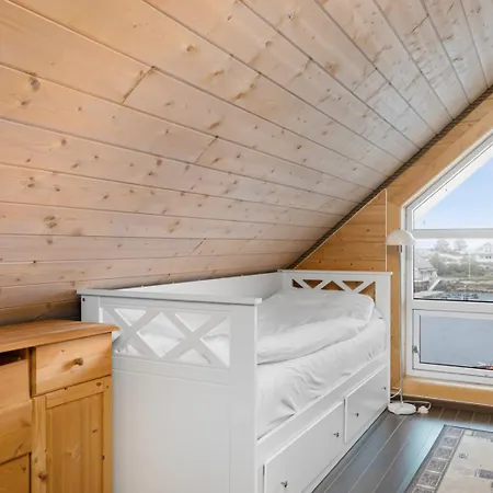 Atlantic Road Seaside Housing Apartment Litlrossoya Exterior photo