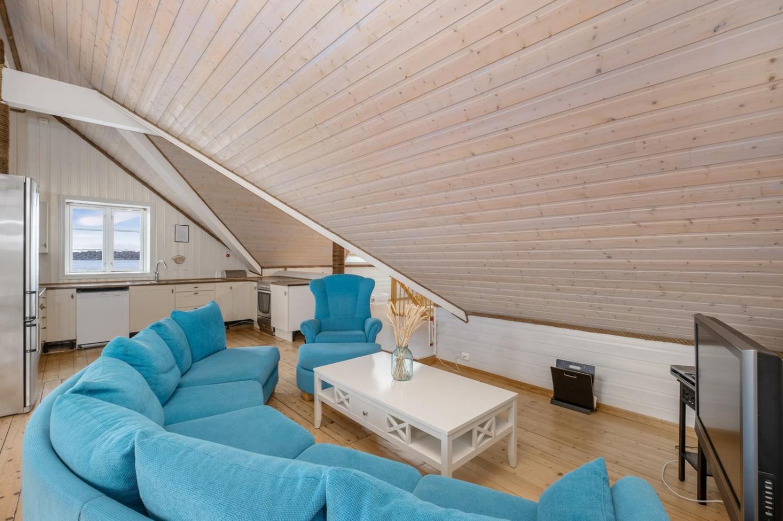 Atlantic Road Seaside Housing *